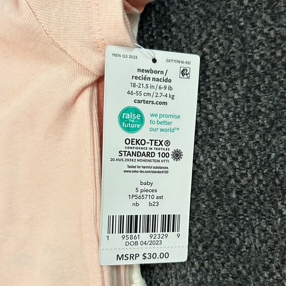 New Carters original bodysuits for newborn/infants. 6-9 pounds - Picture 3 of 7